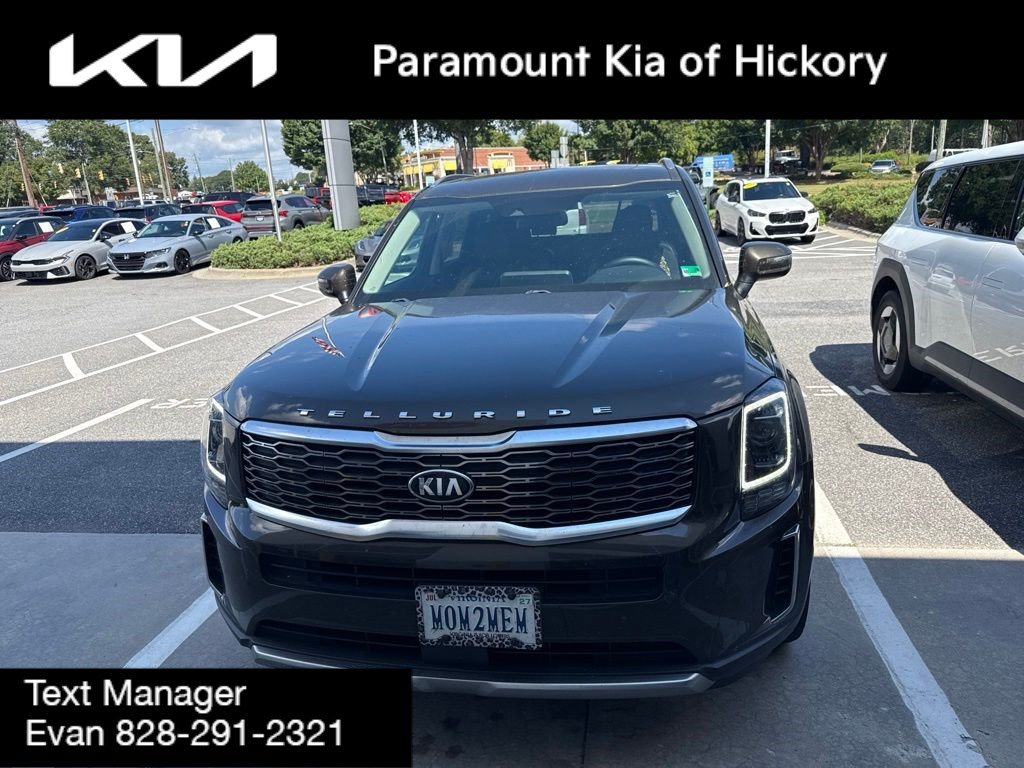 Used 2020 Kia Telluride S AWD/4WD image 3