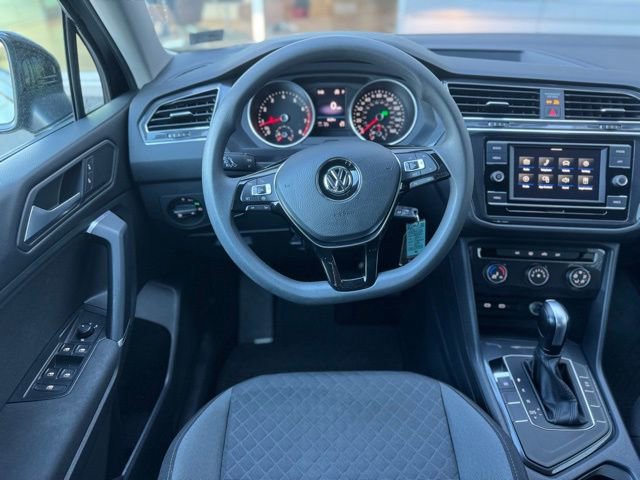 Used 2020 Volkswagen Tiguan S image 12
