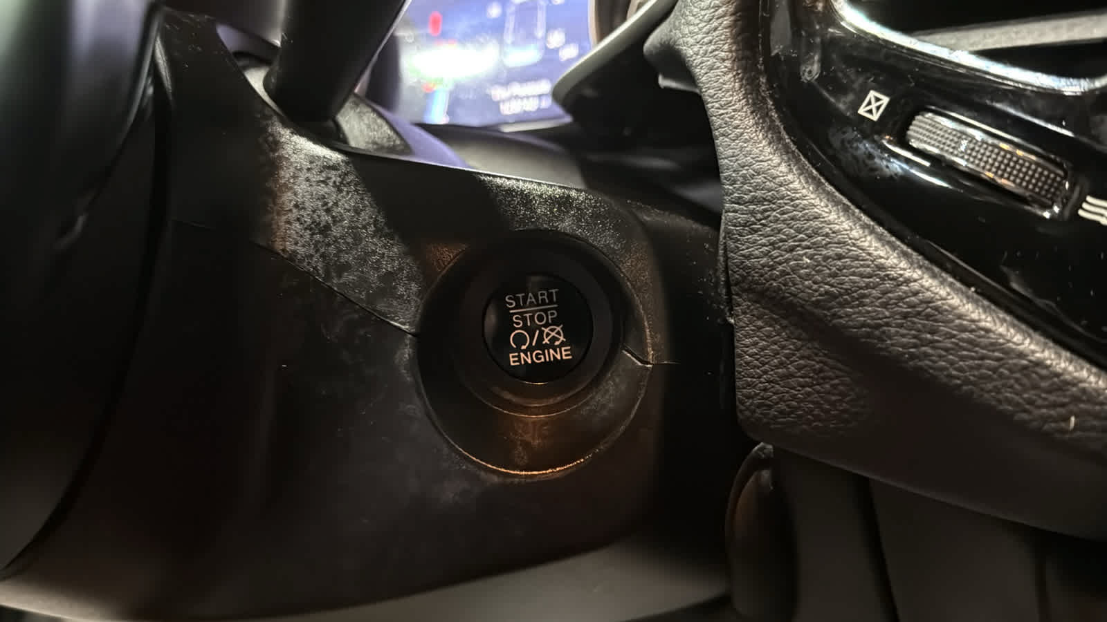 Used 2018 Jeep Compass Limited w/ Navigation Group AWD/4WD image 20