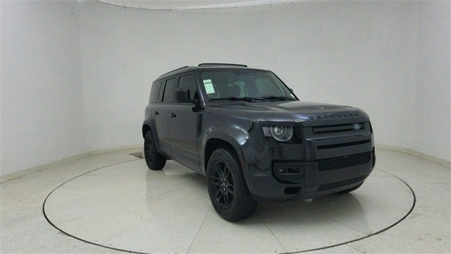 Used 2024 Land Rover Defender 110 S image 65