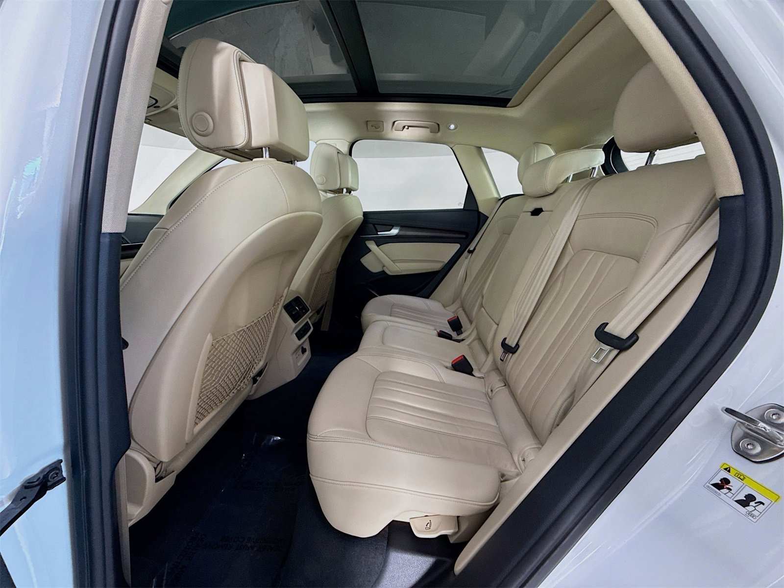 Used 2023 Audi Q5 2.0T Premium w/ Convenience Package image 24