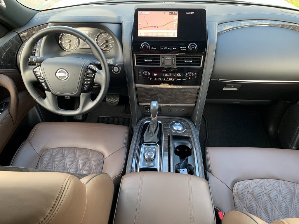 Used 2024 Nissan Armada Platinum w/ Captain's Chairs Package image 18