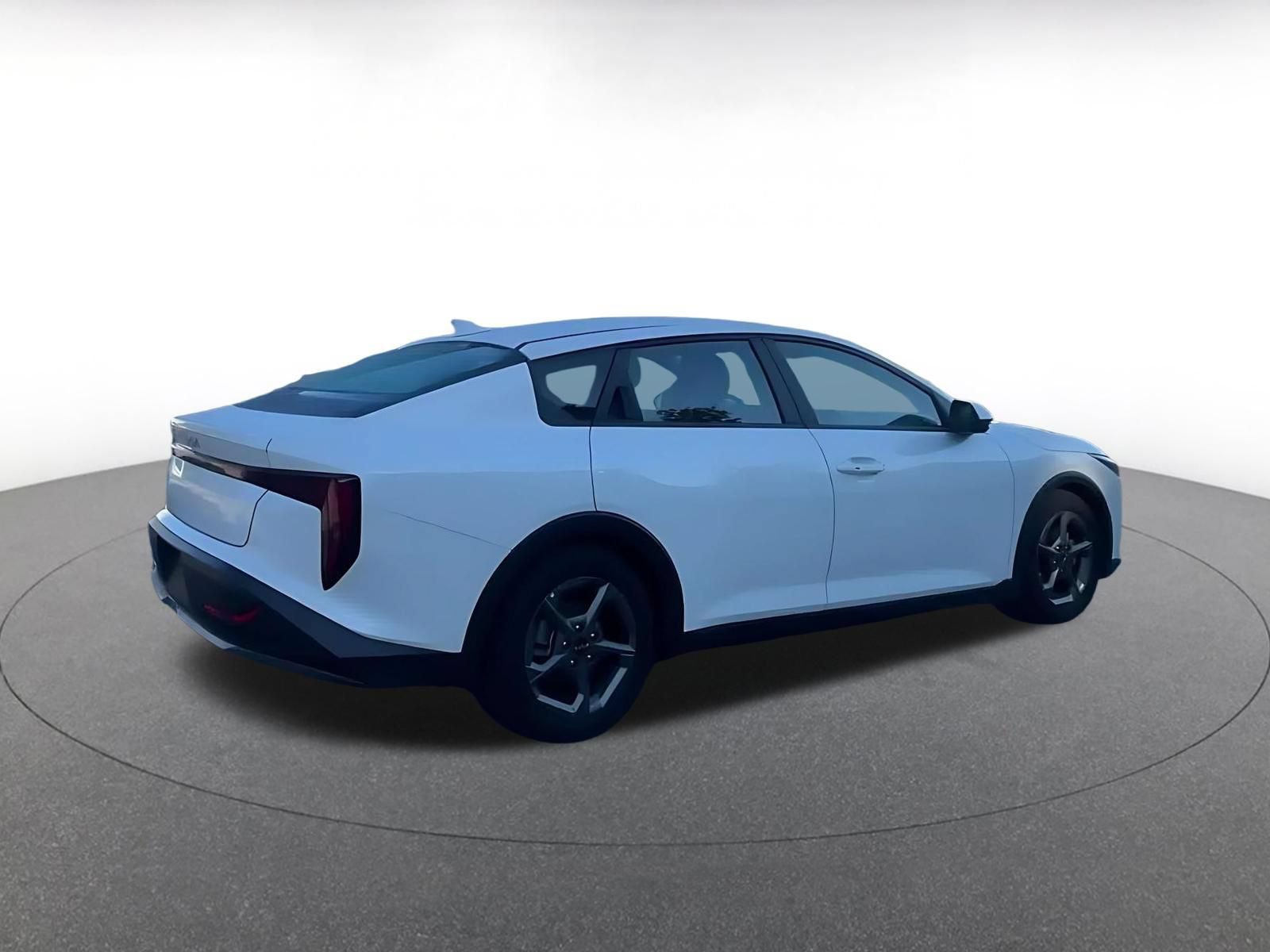 Used 2025 Kia K4 FWD image 12