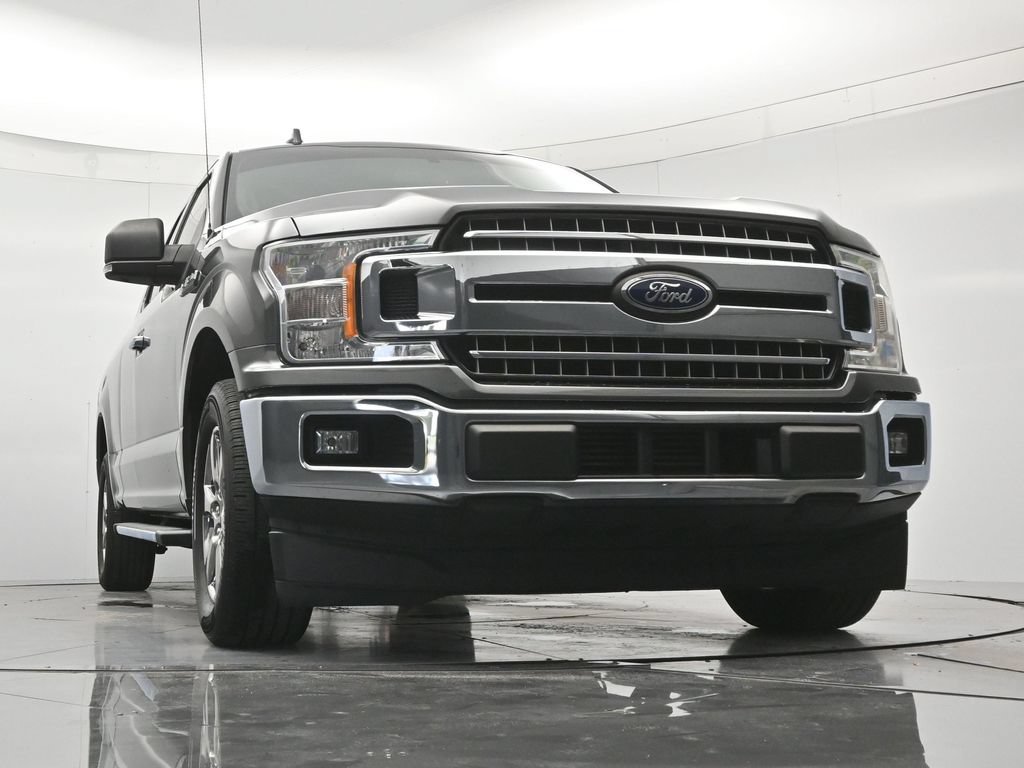 Used 2018 Ford F150 XLT w/ Equipment Group 302A Luxury RWD image 38