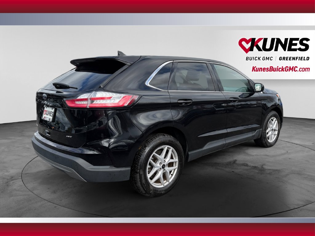 Used 2024 Ford Edge SEL AWD/4WD image 10