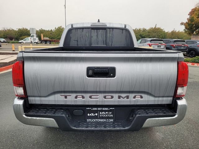 Used 2020 Toyota Tacoma SR5 image 5