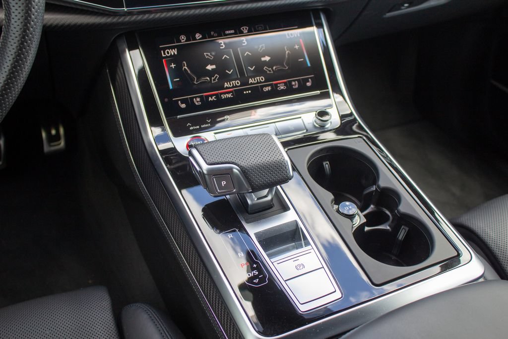 Used 2025 Audi RS Q8 performance AWD/4WD image 21