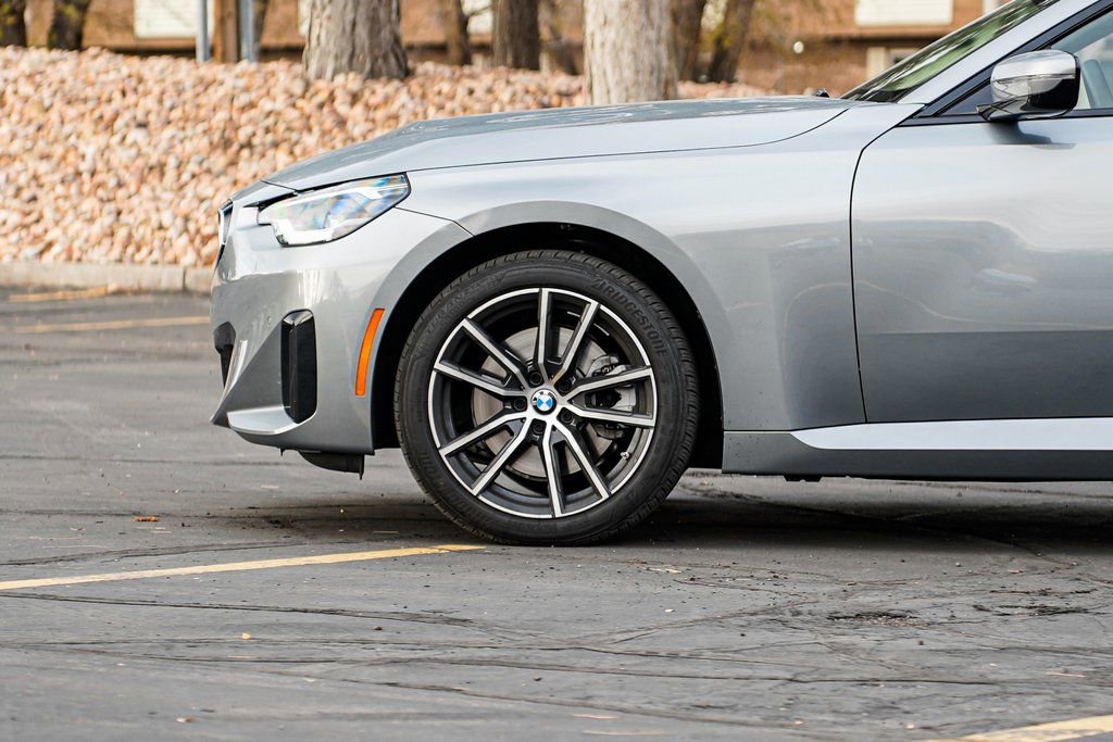 Used 2025 BMW 230i xDrive Coupe w/ Convenience Package image 8