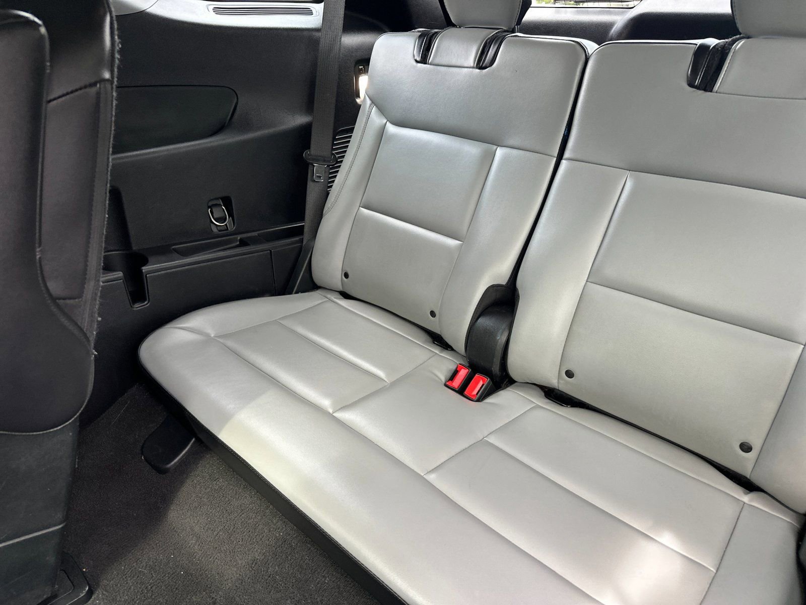 Used 2021 Ford Explorer XLT w/ Equipment Group 202A image 19