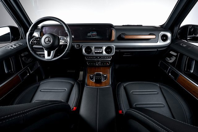 Used 2024 Mercedes-Benz G 550 image 33