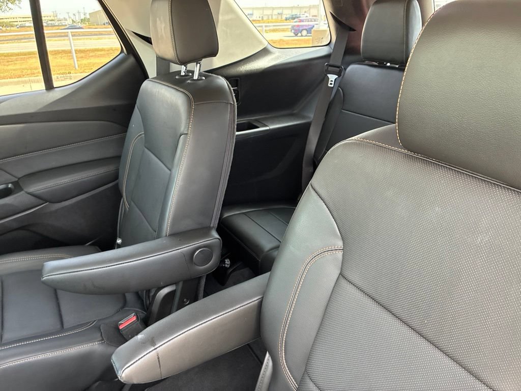 Used 2019 Chevrolet Traverse Premier w/ Driver Confidence II Package FWD image 6