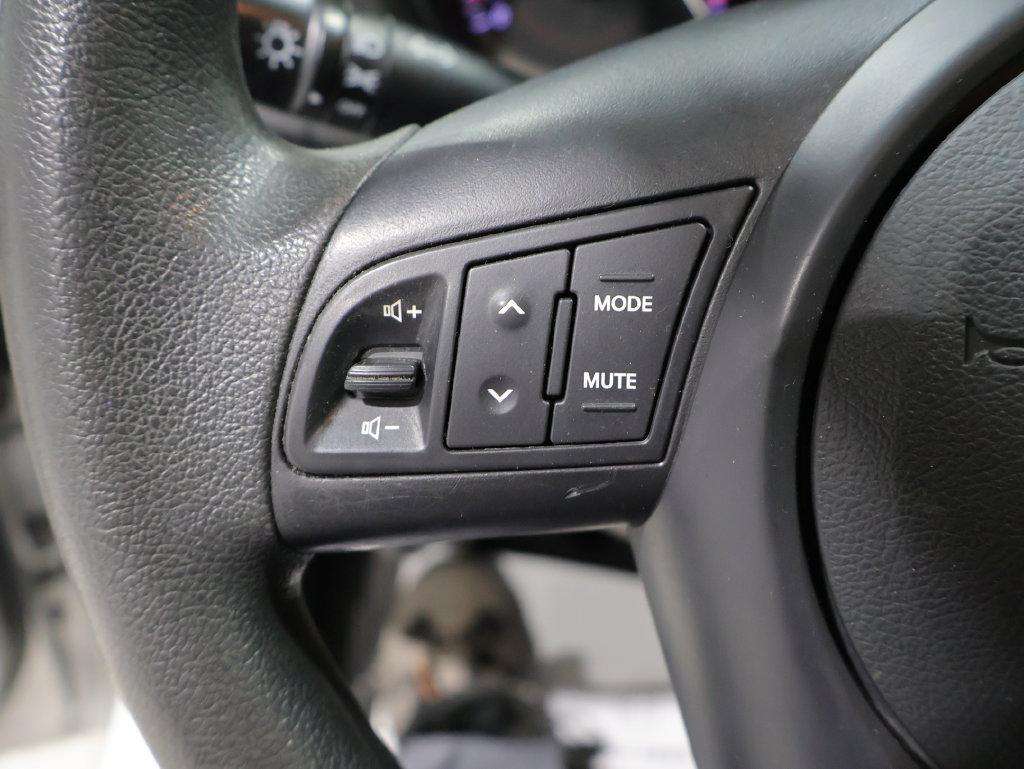 Used 2013 Kia Forte EX w/ Premium Pkg FWD image 7