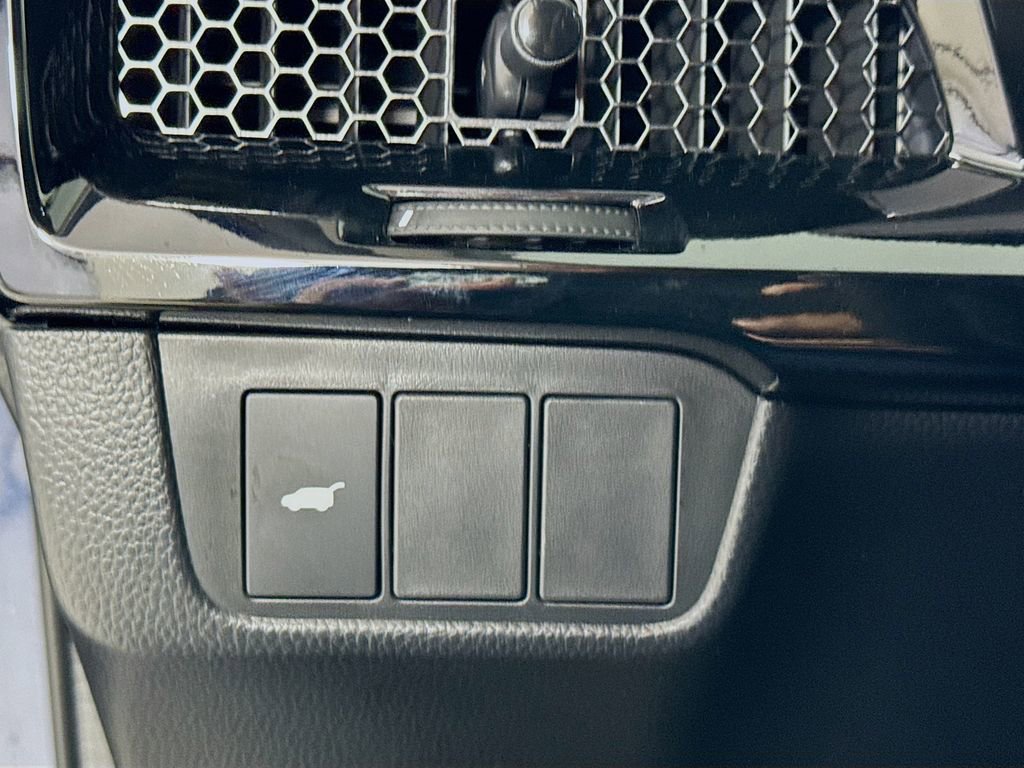 Used 2026 Honda CR-V EX-L image 12