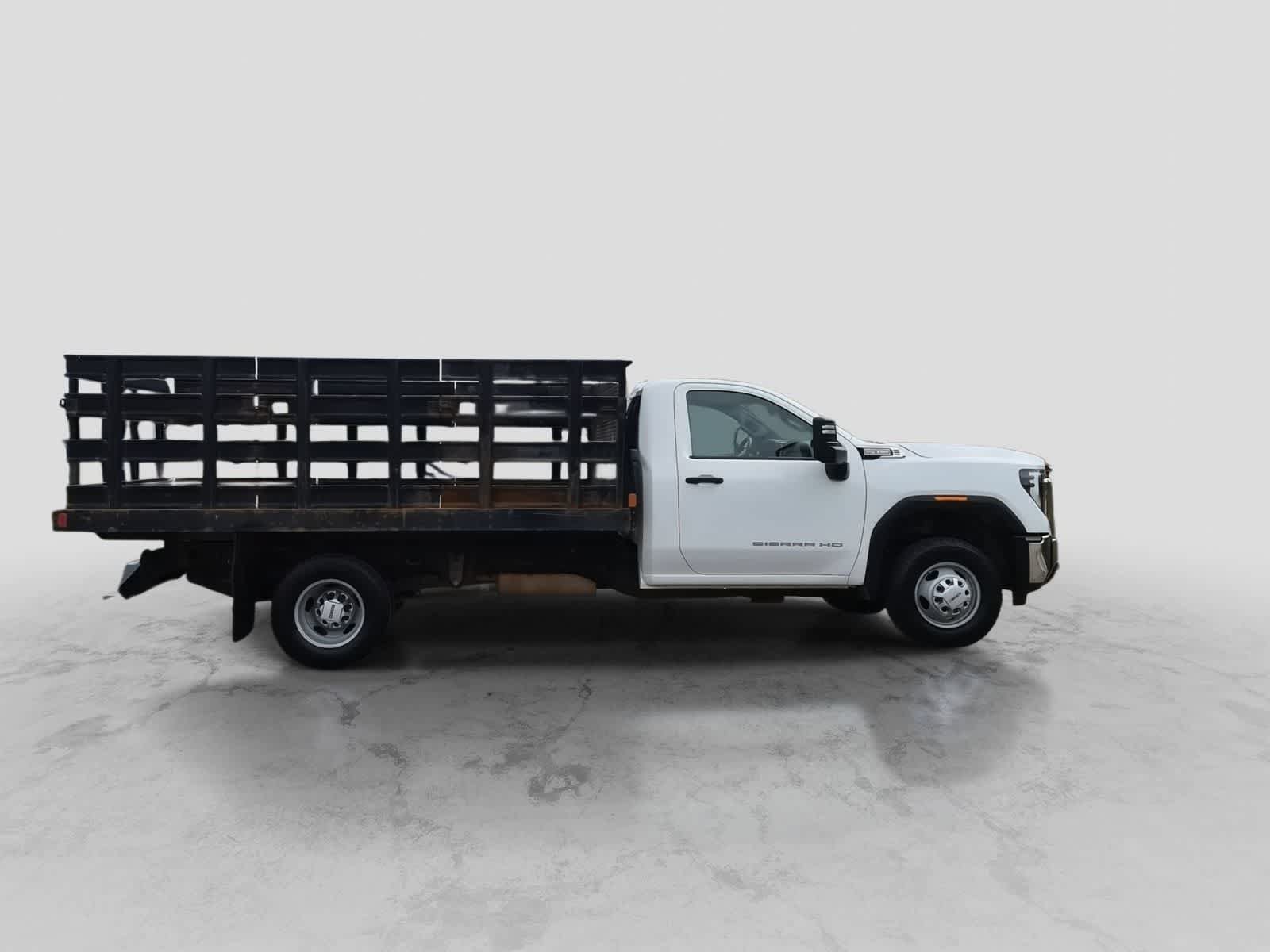 Used 2024 GMC Sierra 3500 Pro w/ Convenience Package AWD/4WD image 9