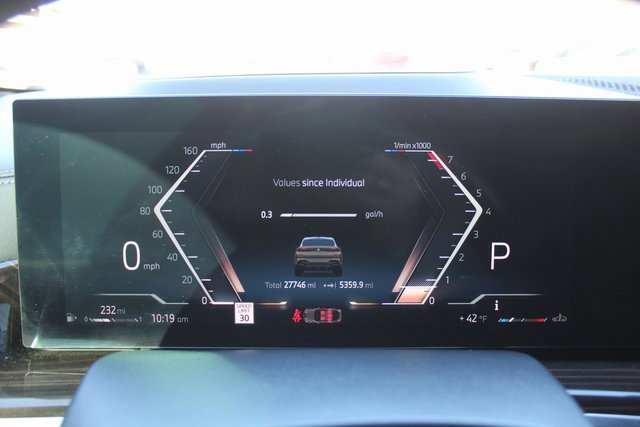 Used 2024 BMW X6 xDrive40i w/ Premium Package image 29