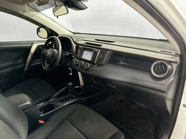 Used 2017 Toyota RAV4 LE w/ Carpet Mat Package AWD/4WD image 25