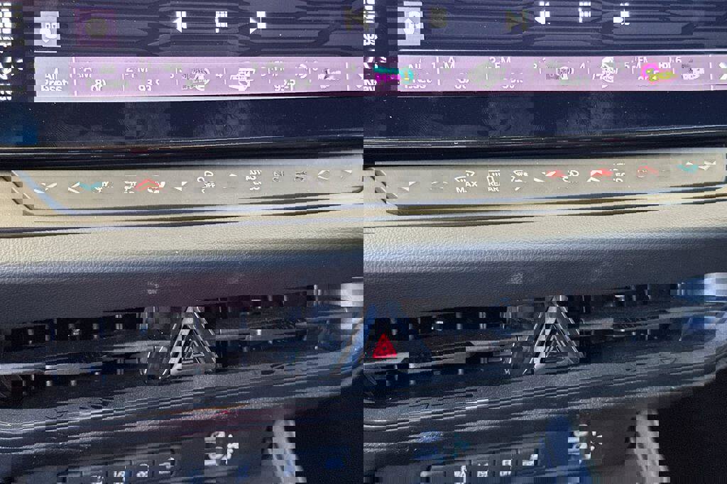 New 2024 Dodge Charger Daytona Scat Pack w/ Plus Group image 29