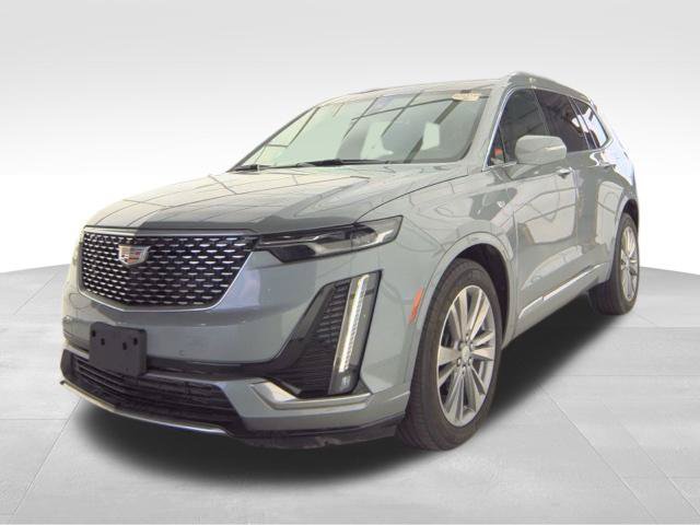 Used 2024 Cadillac XT6 Premium Luxury AWD/4WD image 2