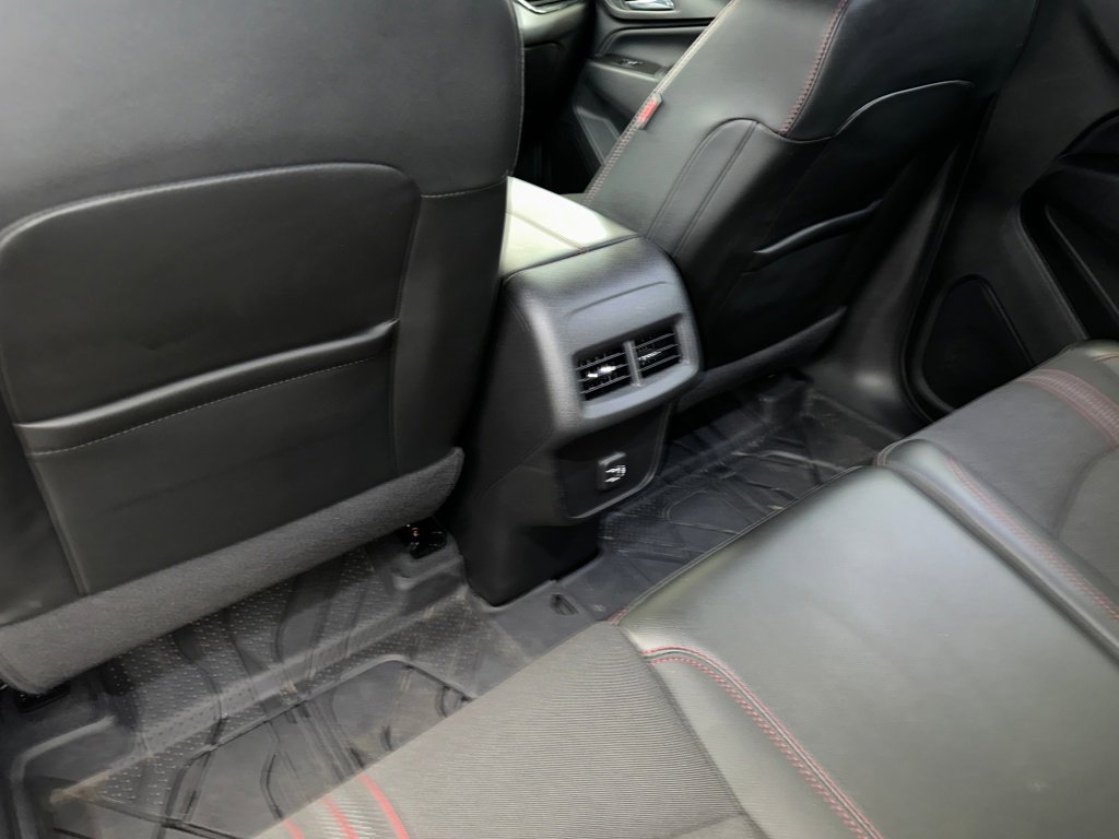 Certified 2022 Chevrolet Equinox RS w/ LPO, Floor Liner Package image 20
