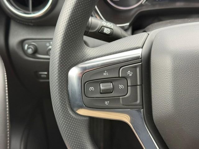 Used 2025 Chevrolet Blazer LT image 18