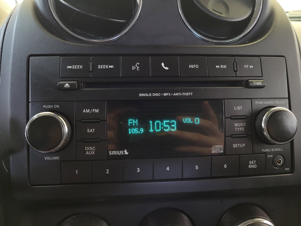 Used 2016 Jeep Patriot Latitude FWD image 25