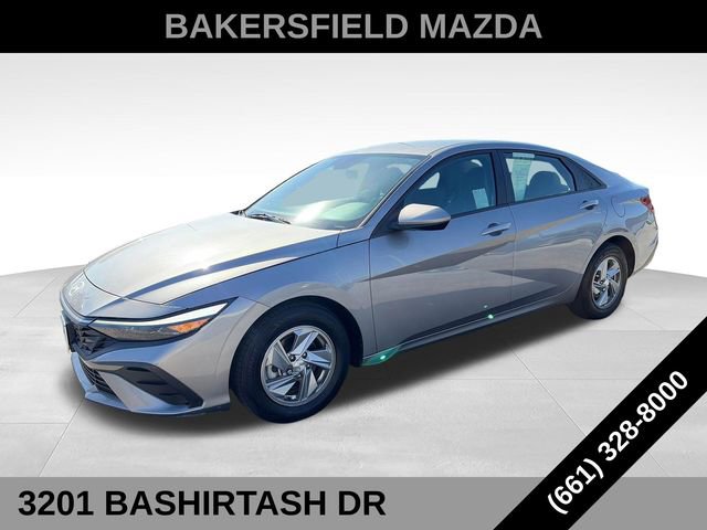 Used 2024 Hyundai Elantra SE