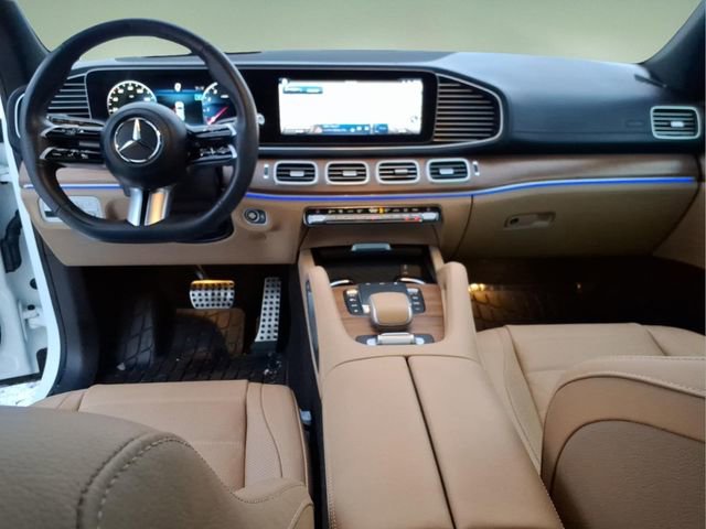 Used 2024 Mercedes-Benz GLS 450 4MATIC image 18