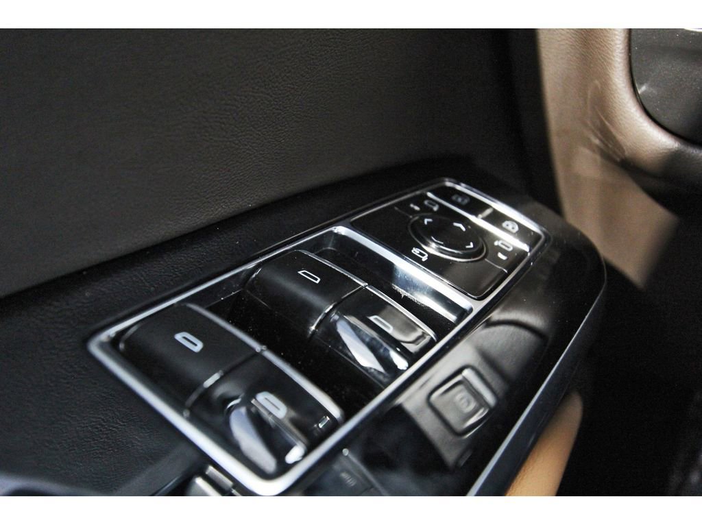 Used 2025 Cadillac Escalade Premium Luxury w/ Touring Package image 21