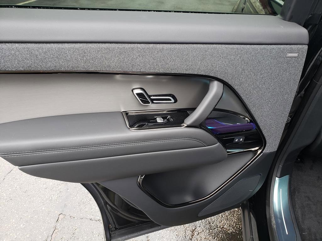 New 2026 Land Rover Range Rover Sport Dynamic SE image 14