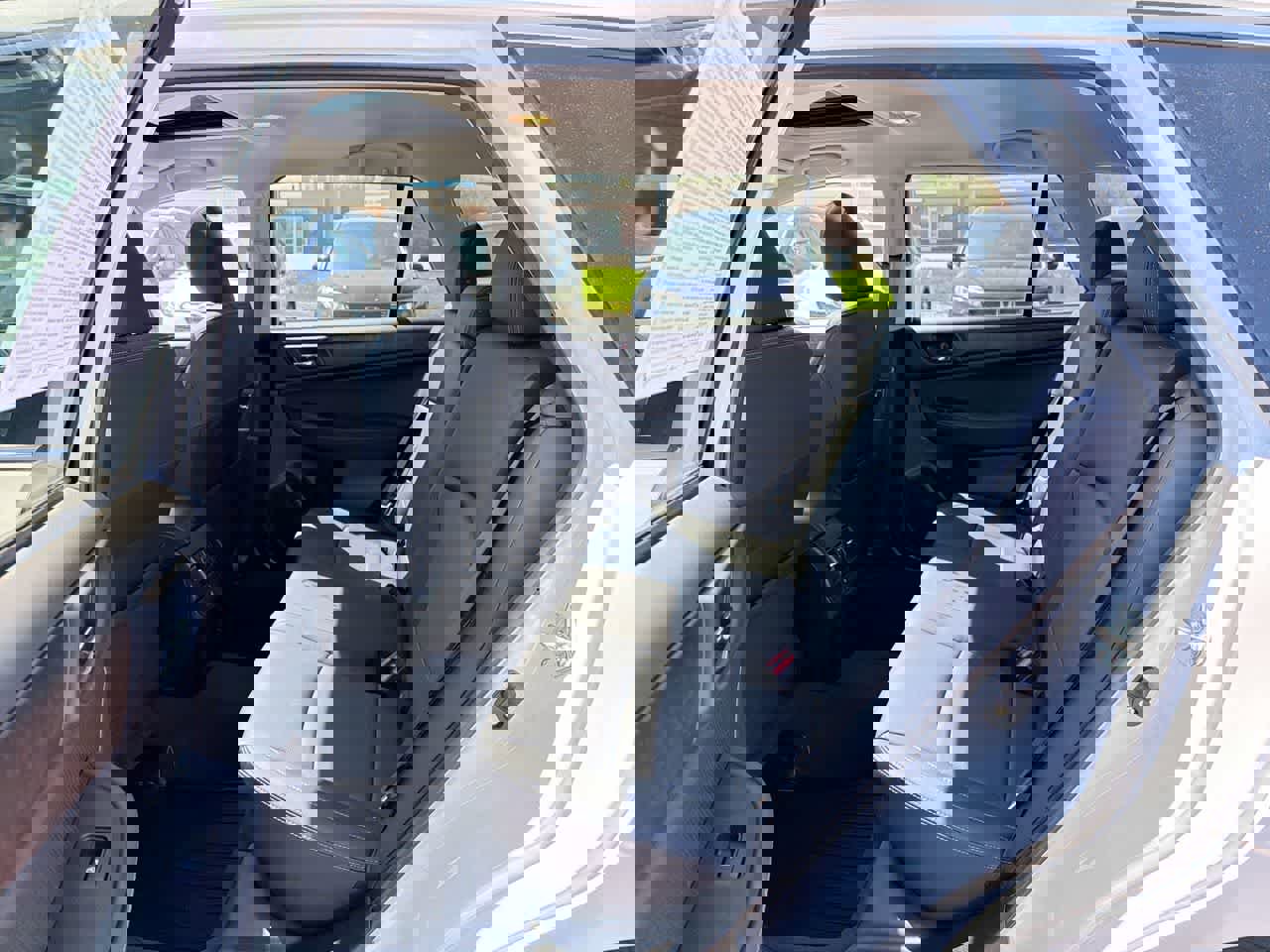 Used 2017 Subaru Outback 3.6R Limited image 25