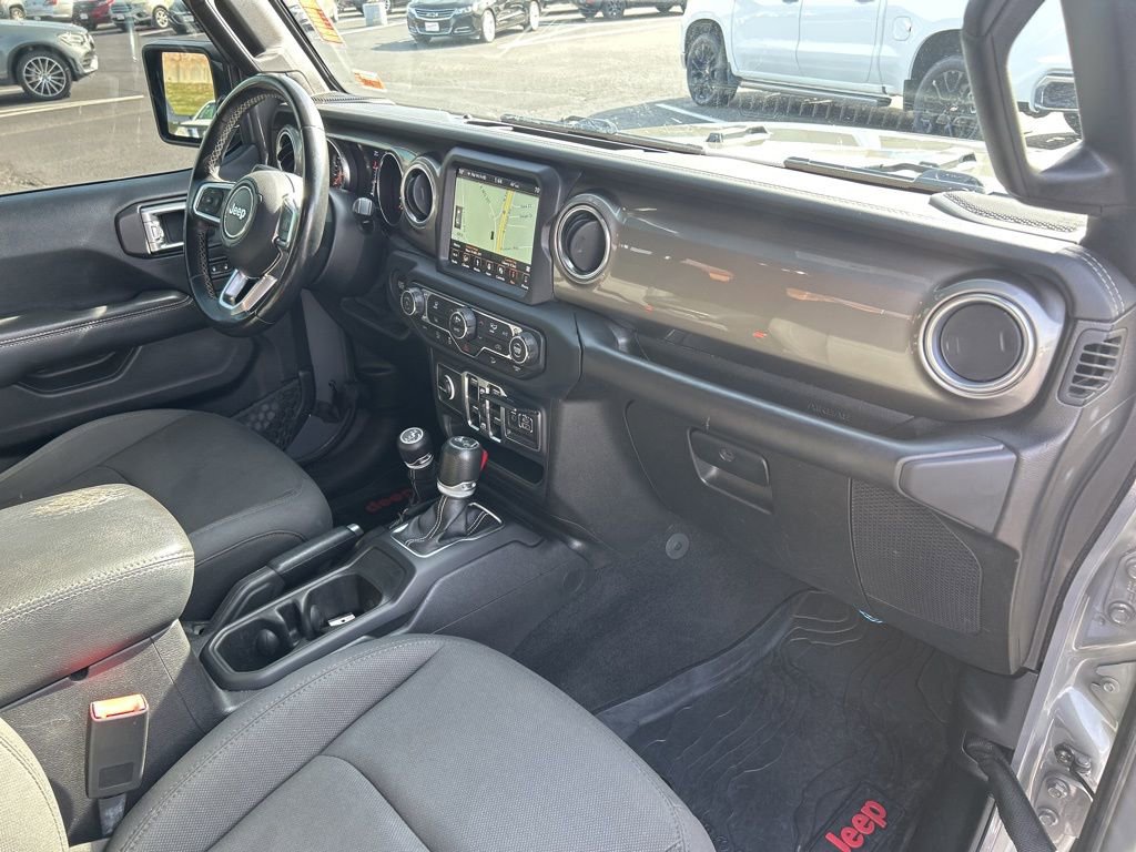Used 2018 Jeep Wrangler Unlimited Sahara image 50