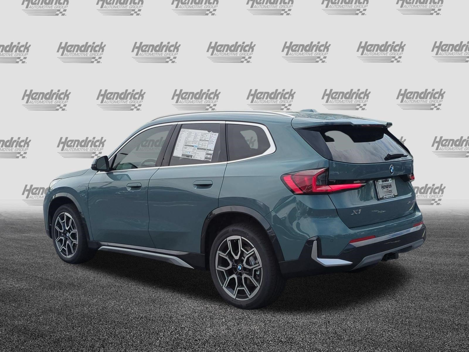 Used 2026 BMW X1 xDrive28i w/ Technology Package AWD/4WD image 8