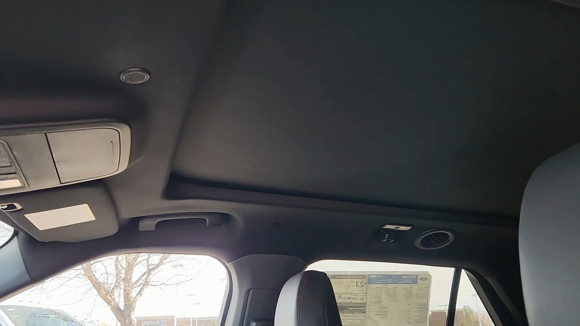 New 2026 Ford Explorer ST-Line w/ ST-Line Street Pack image 22