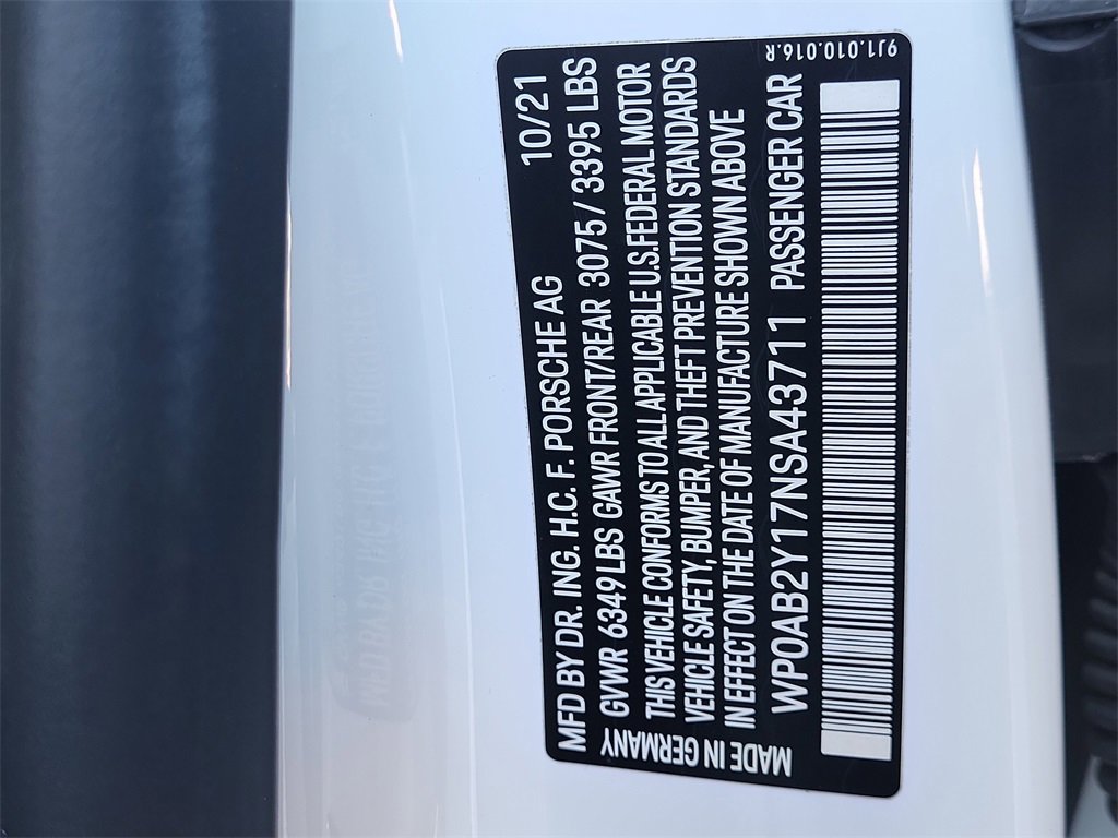 Used 2022 Porsche Taycan 4S image 21