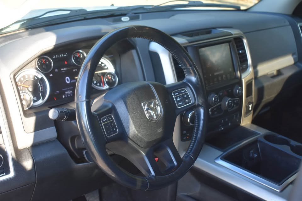 Used 2015 RAM 1500 Big Horn image 12