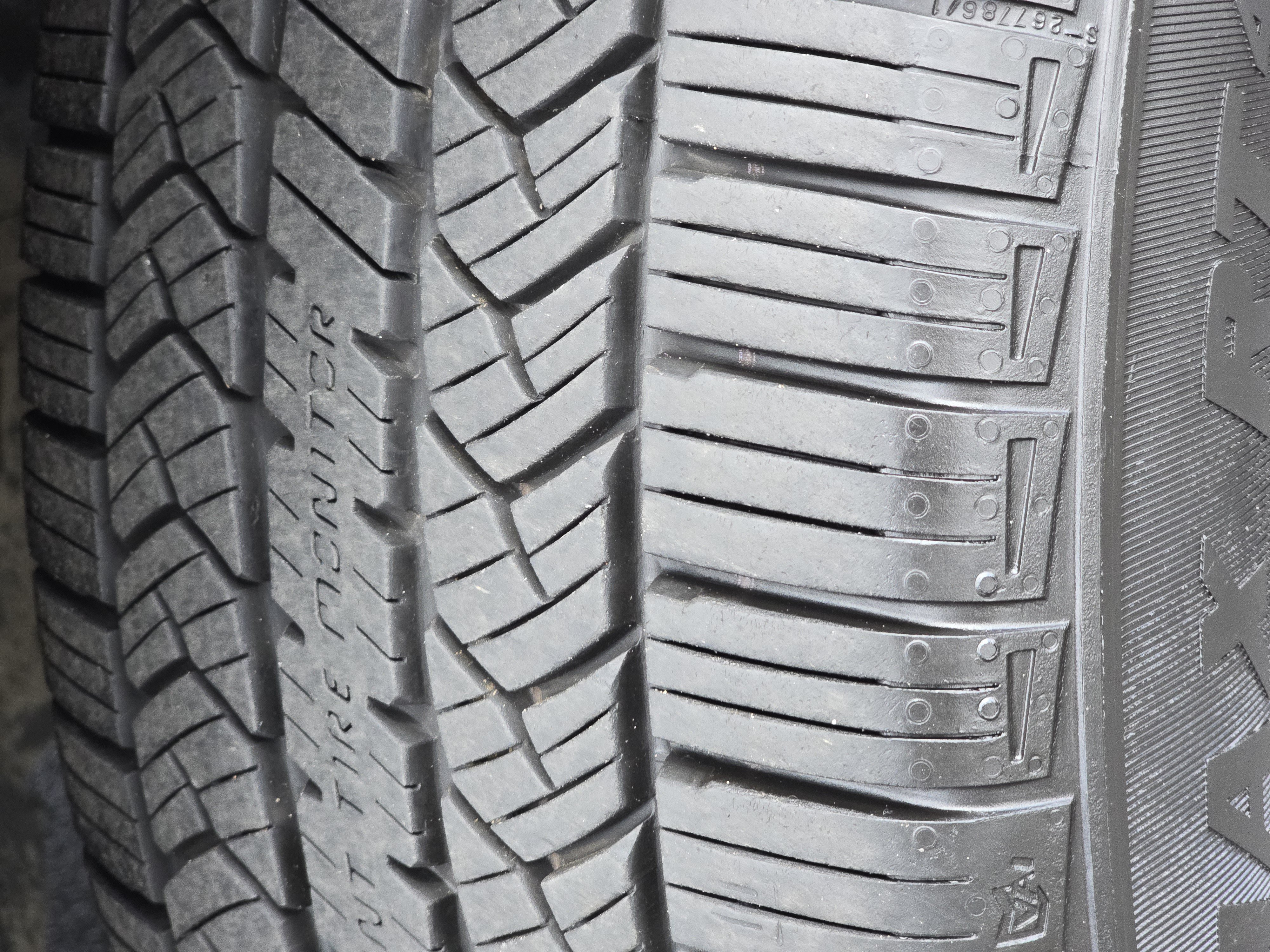 Used 2020 Honda CR-V Touring image 16