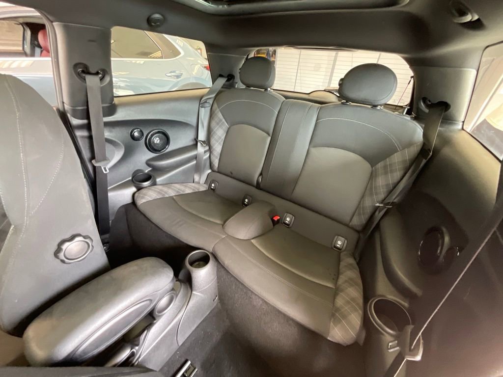 Used 2017 MINI Cooper S image 20