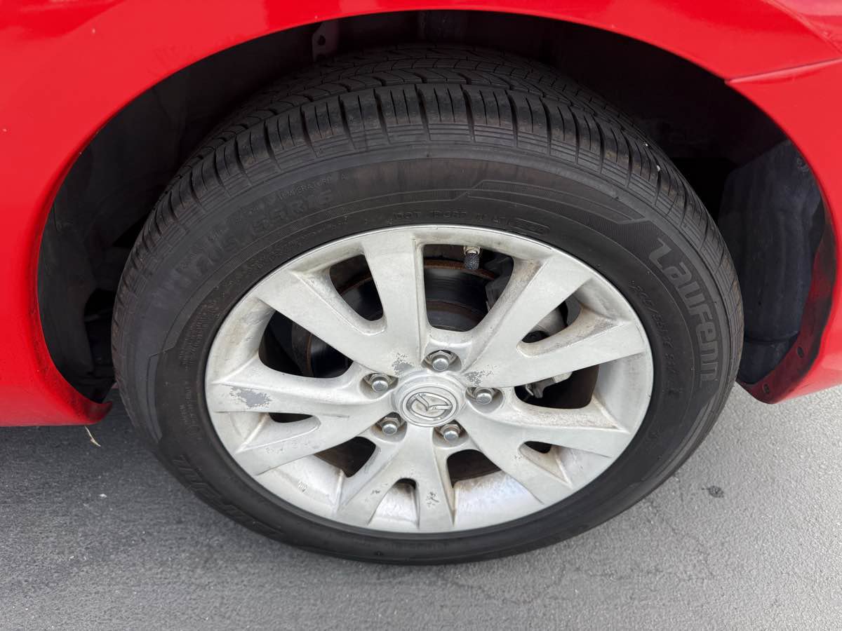 Used 2008 MAZDA MAZDA3 i Touring FWD image 10