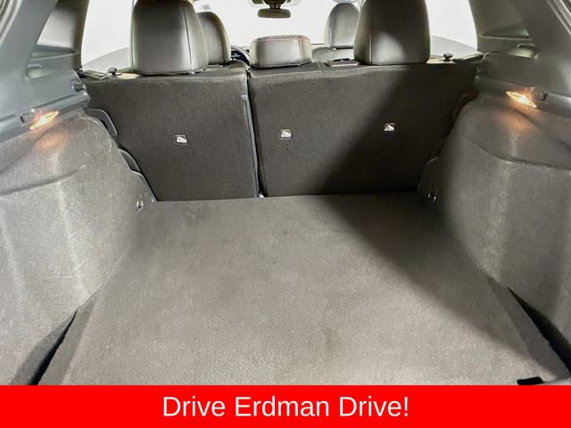 Used 2025 Nissan Kicks SR AWD/4WD image 33