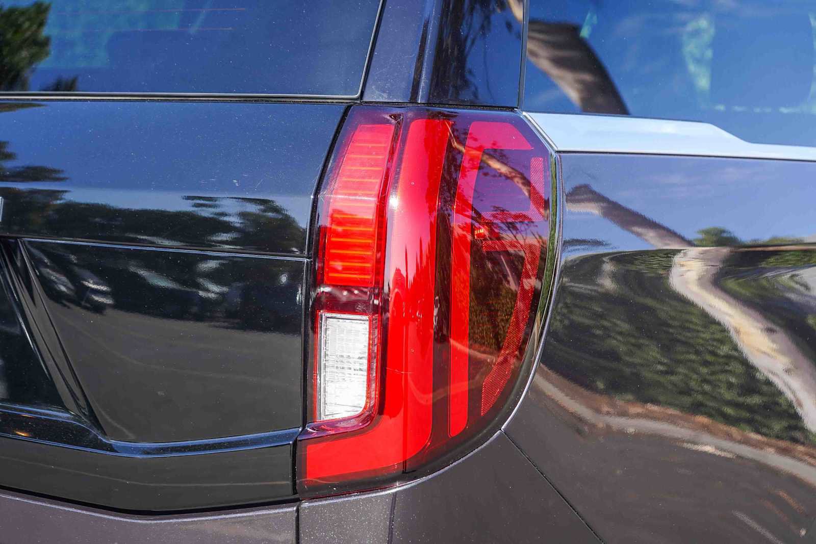 Used 2025 Ford Expedition Max Active RWD image 7