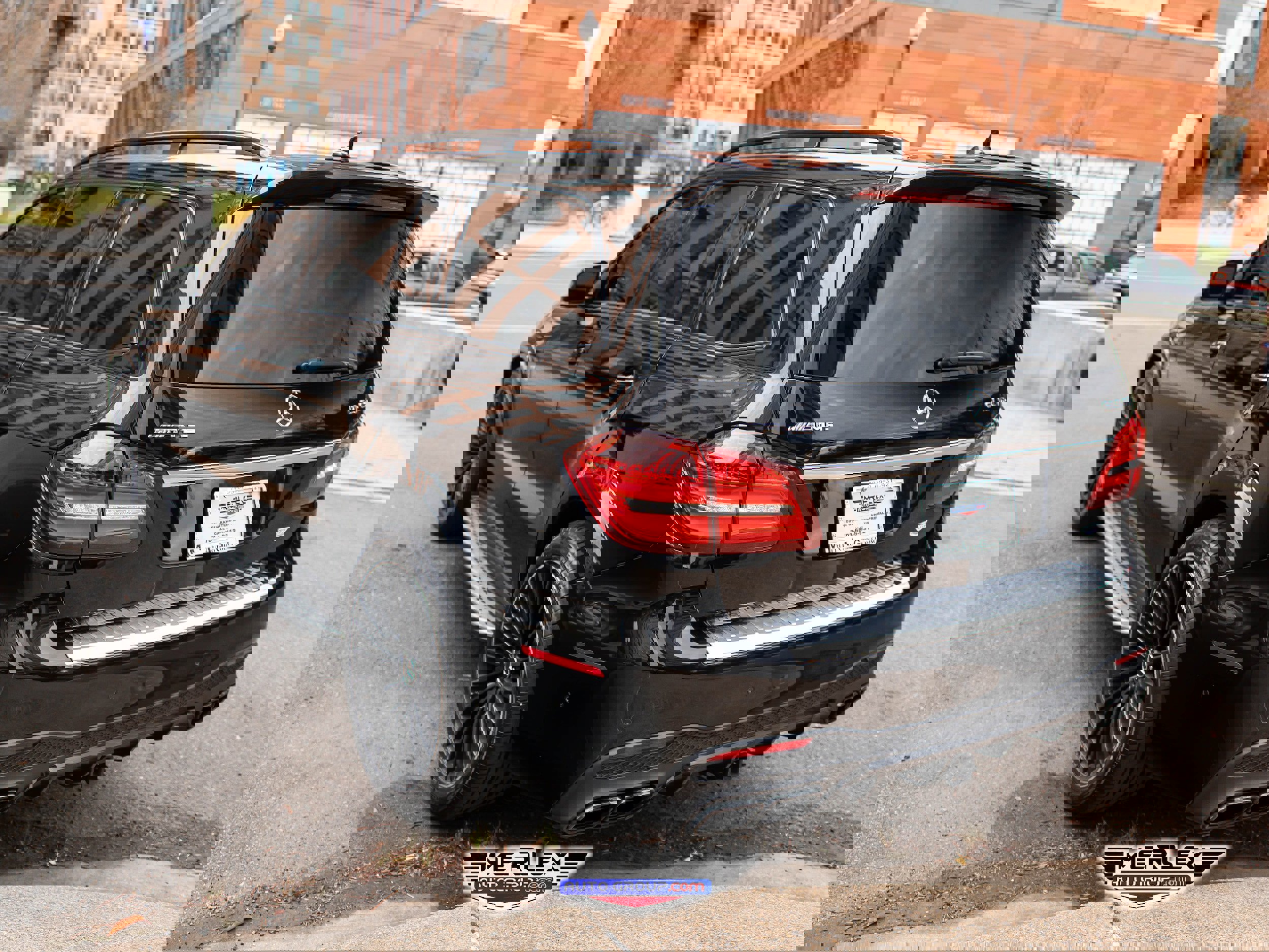 Used 2018 Mercedes-Benz GLS 63 AMG 4MATIC w/ AMG Night Styling Package image 5