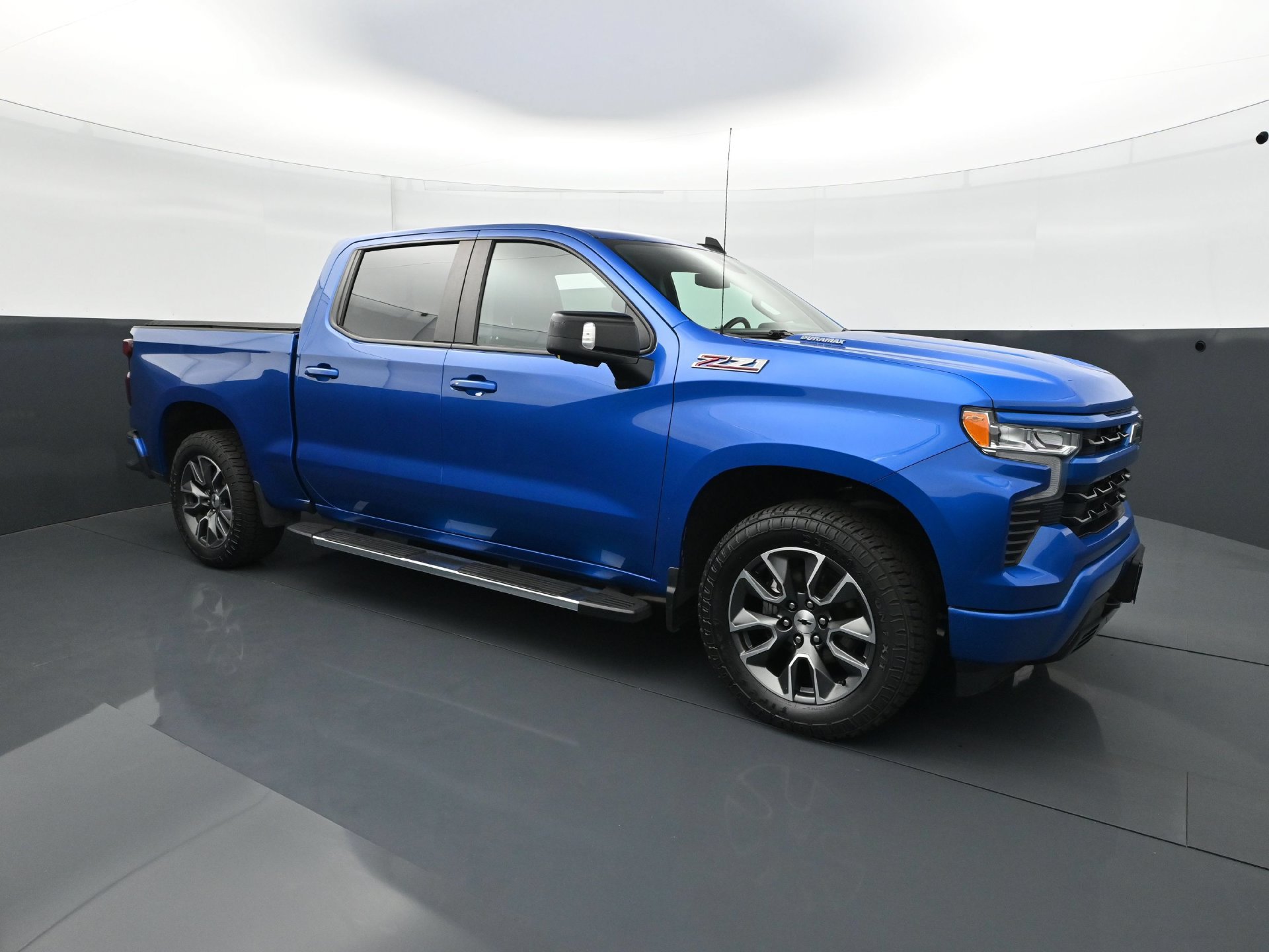 Used 2023 Chevrolet Silverado 1500 RST AWD/4WD image 9