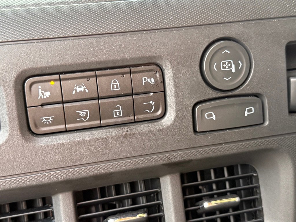 Used 2024 Chevrolet Brightdrop 600 w/ Battery Pack, Max Range image 25