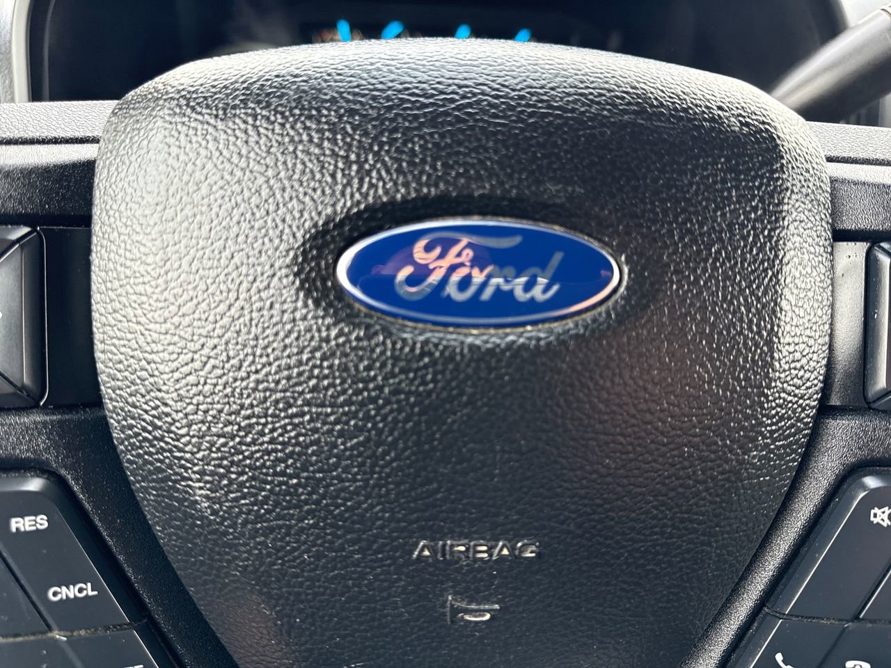 Used 2015 Ford F150 XLT image 25