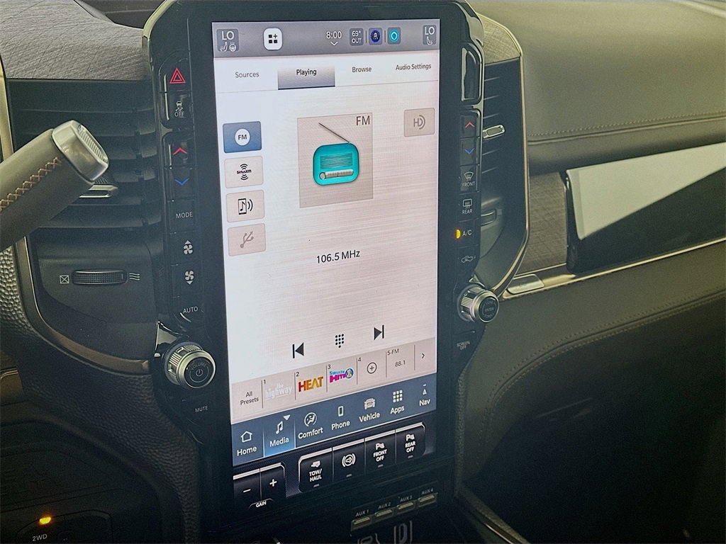 New 2026 RAM 2500 Limited w/ Towing Technology Group image 13