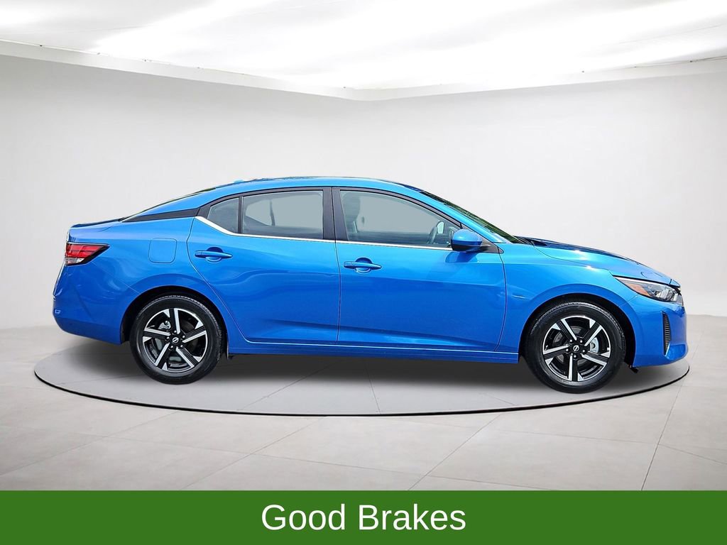 Used 2025 Nissan Sentra SV FWD image 8