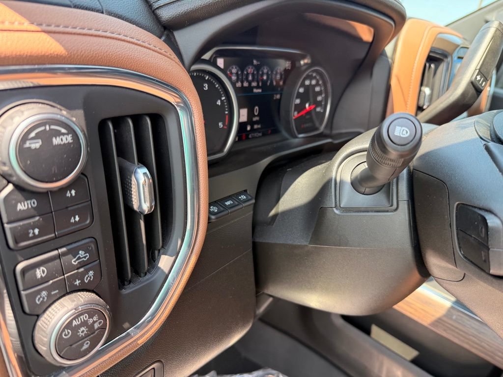 Used 2021 Chevrolet Silverado 3500 High Country AWD/4WD image 8