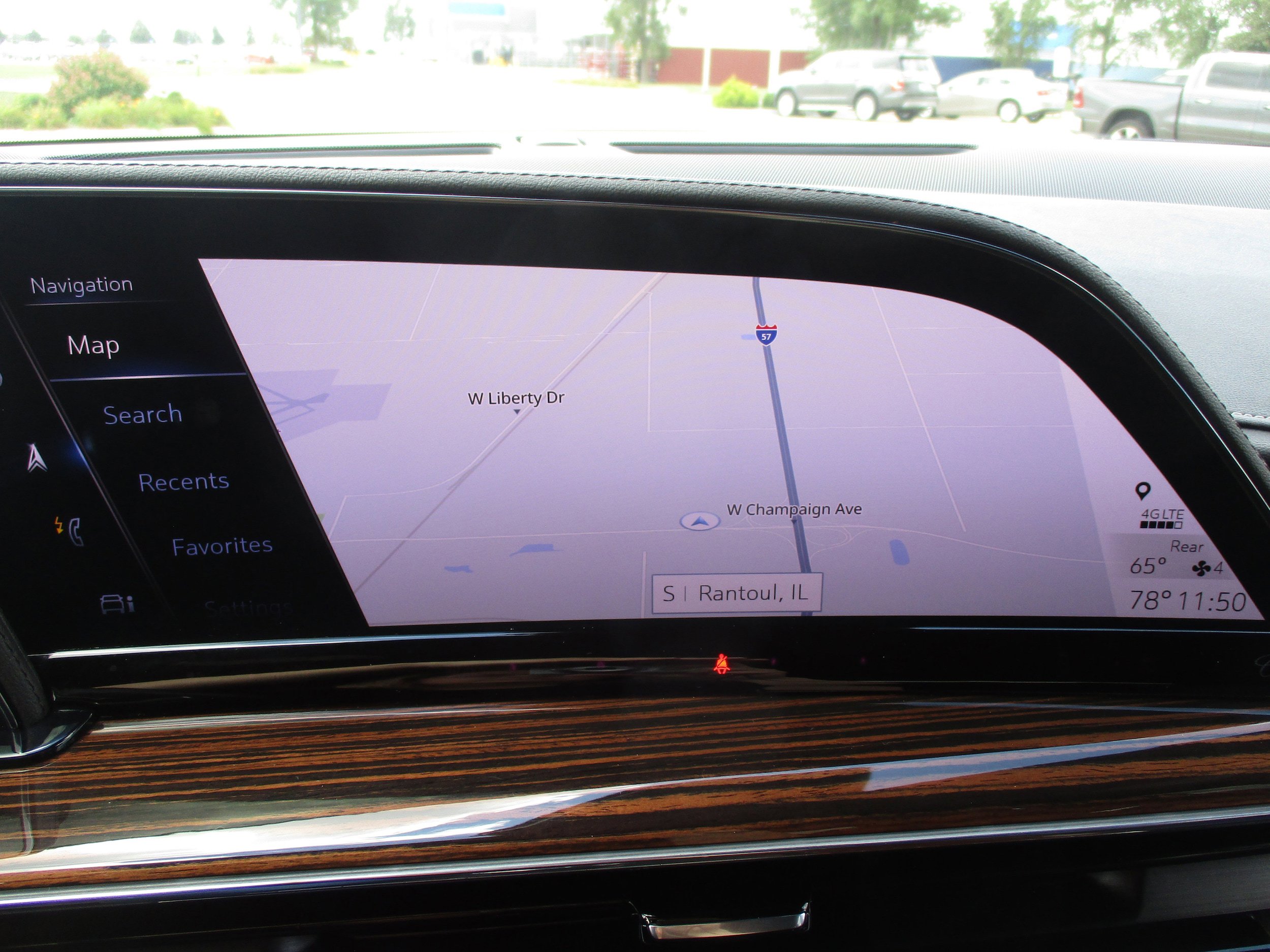 Used 2024 Cadillac Escalade Luxury image 20