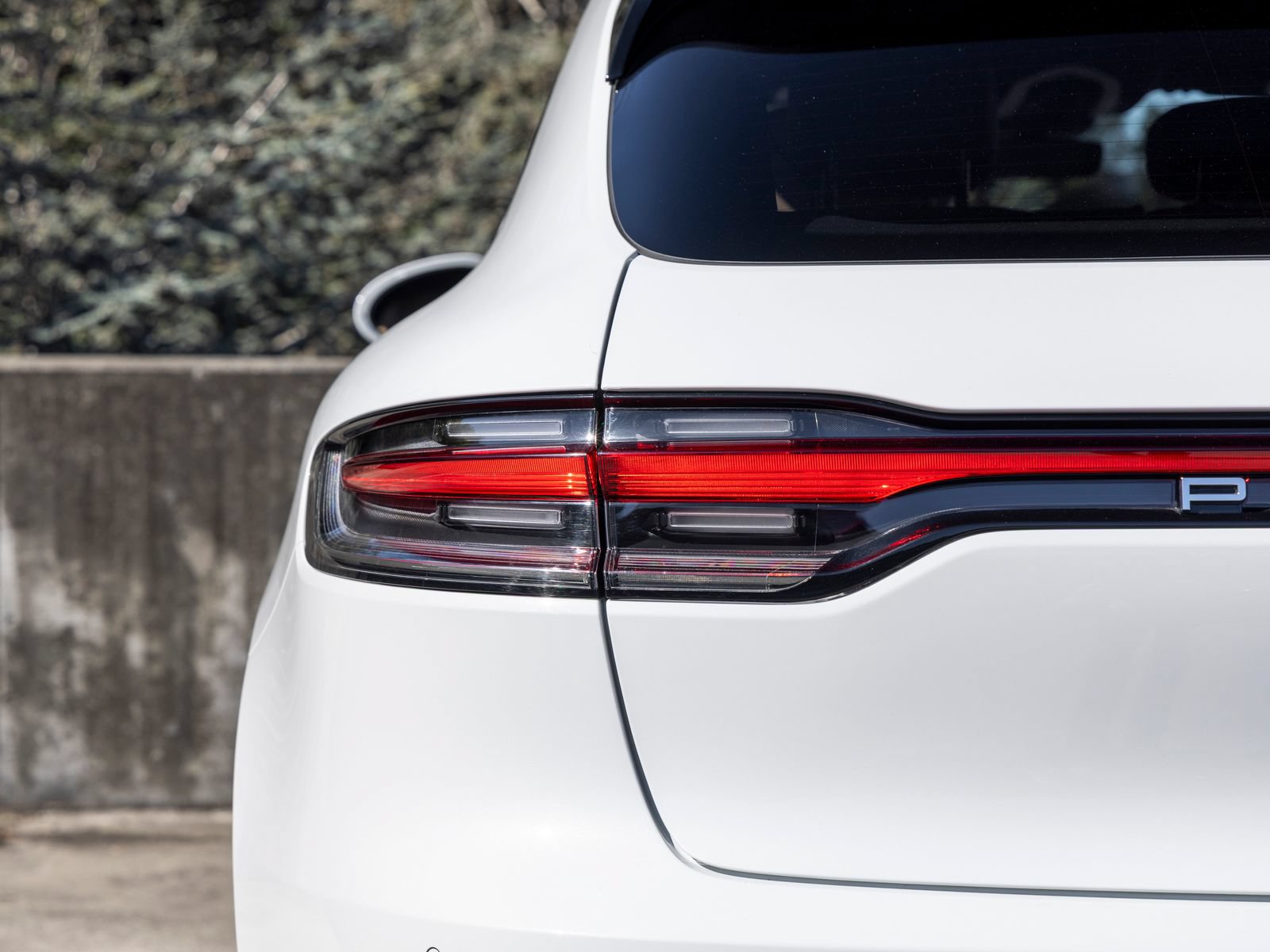 Certified 2026 Porsche Macan AWD/4WD image 20
