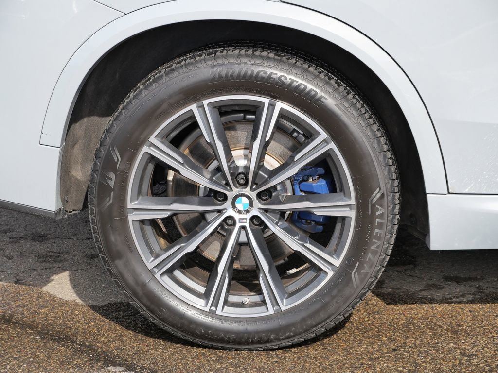 Used 2026 BMW X5 M60i AWD/4WD image 12